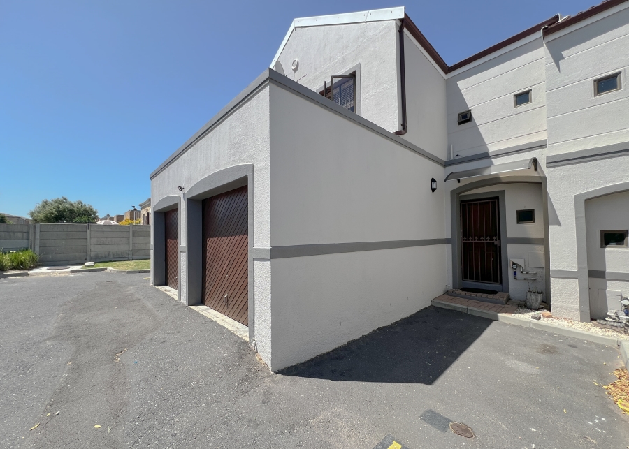 3 Bedroom Property for Sale in Normandie Western Cape